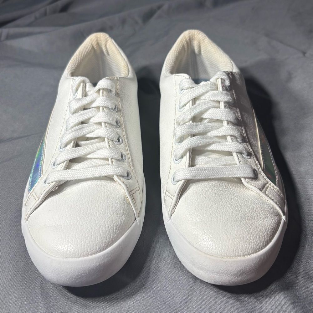 Nautica Rainbow Iridescent Stripe Logo Sneakers Size 6.5 EPC